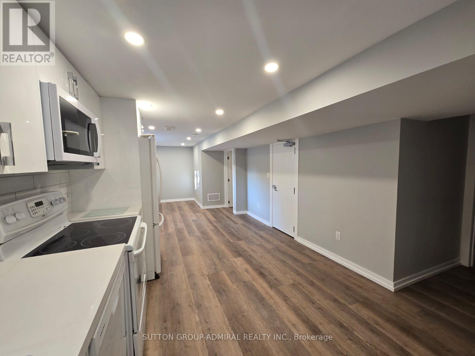 Lower - 65 Adanac Drive, Toronto, Ontario  M1M 2E6 - Photo 5 - E12343169