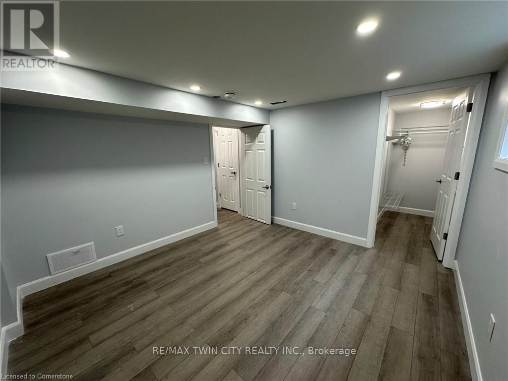 B - 8 Roseneath Crescent S, Kitchener, Ontario  N2E 1V9 - Photo 10 - X12349202