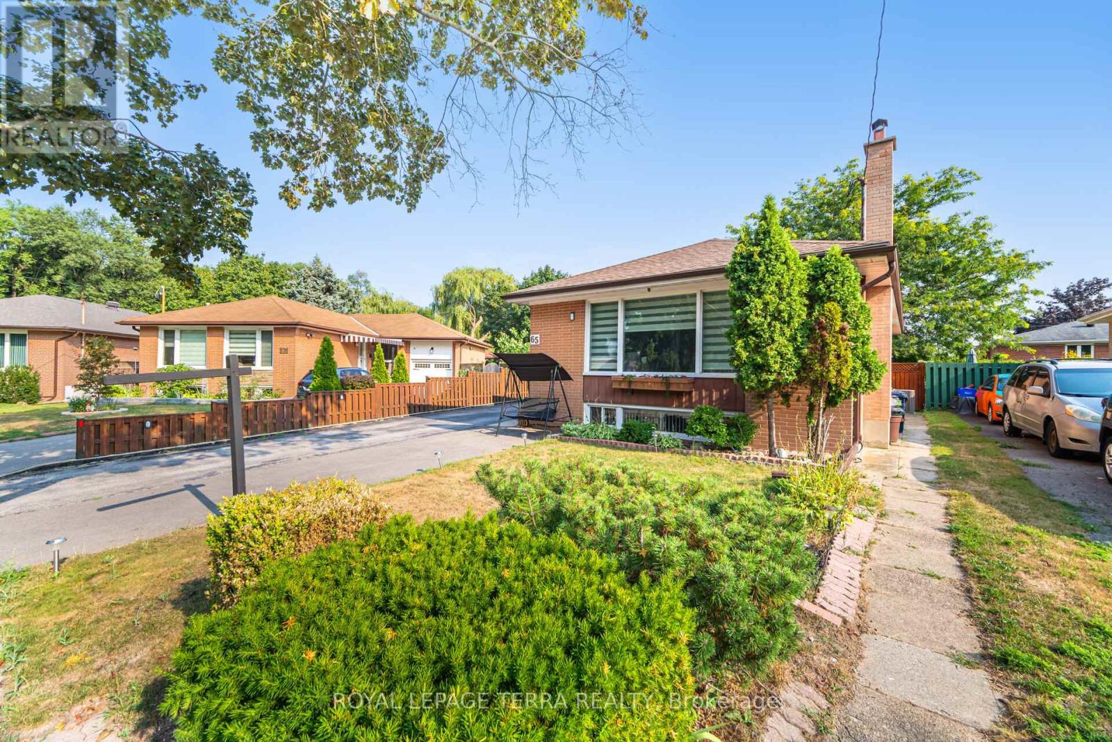 Property at 65 ALHART DRIVE image 4