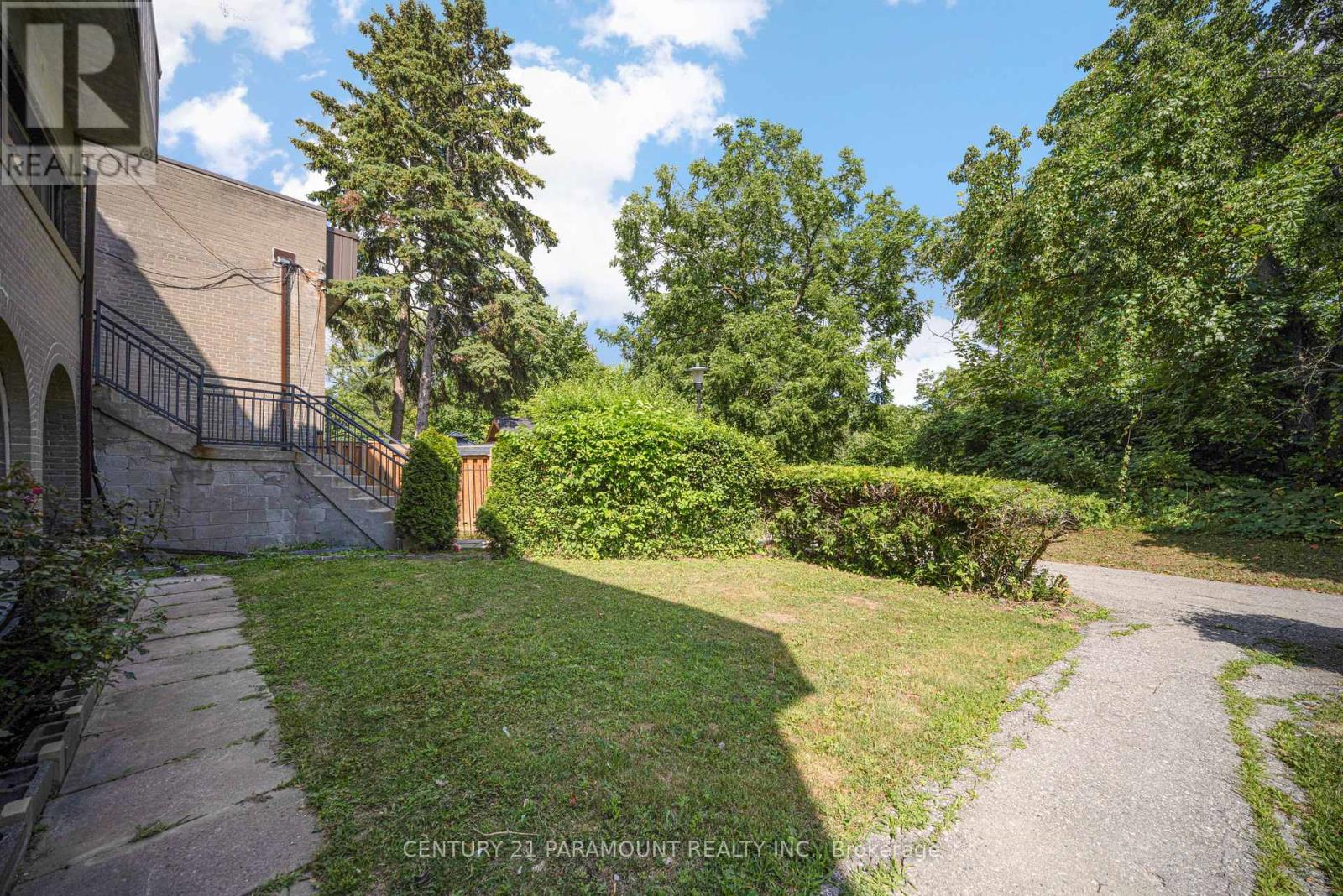 #107 - 19 London Green Court, Toronto, Ontario  M3N 1K3 - Photo 43 - W12349238