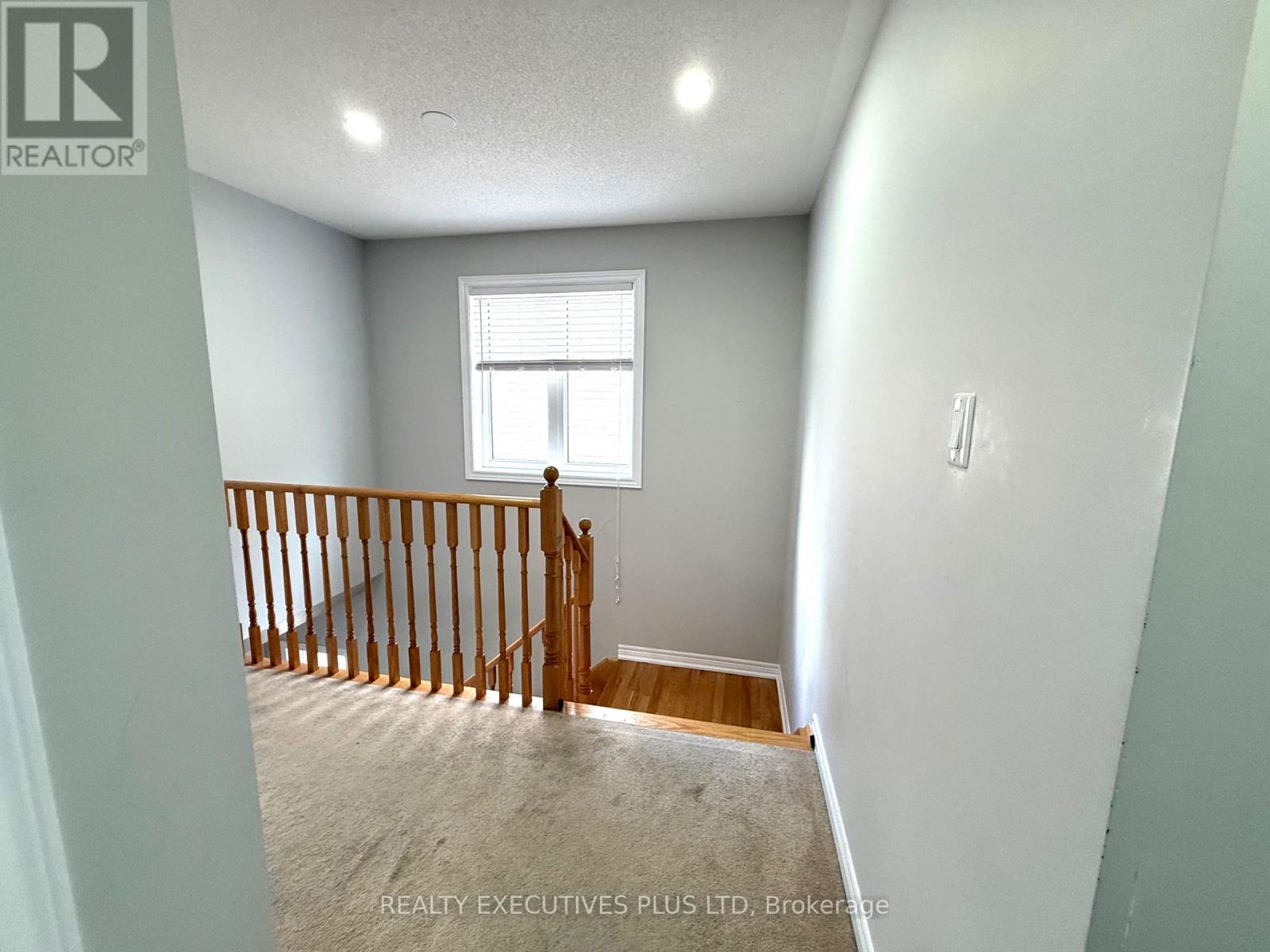 Upper - 88 Banbridge Crescent, Brampton, Ontario  L6X 5M1 - Photo 17 - W12349273
