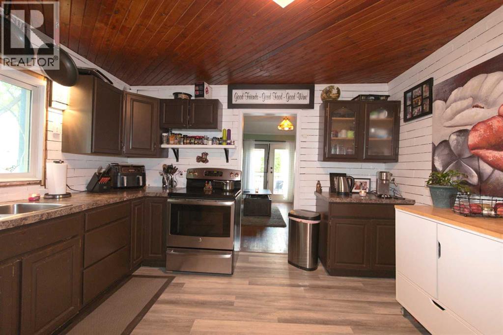 Property at 1143 Braemar Street SE image 5