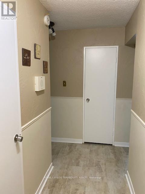 604 - 50 Elm Drive E, Mississauga, Ontario  L5A 3X2 - Photo 8 - W12349281