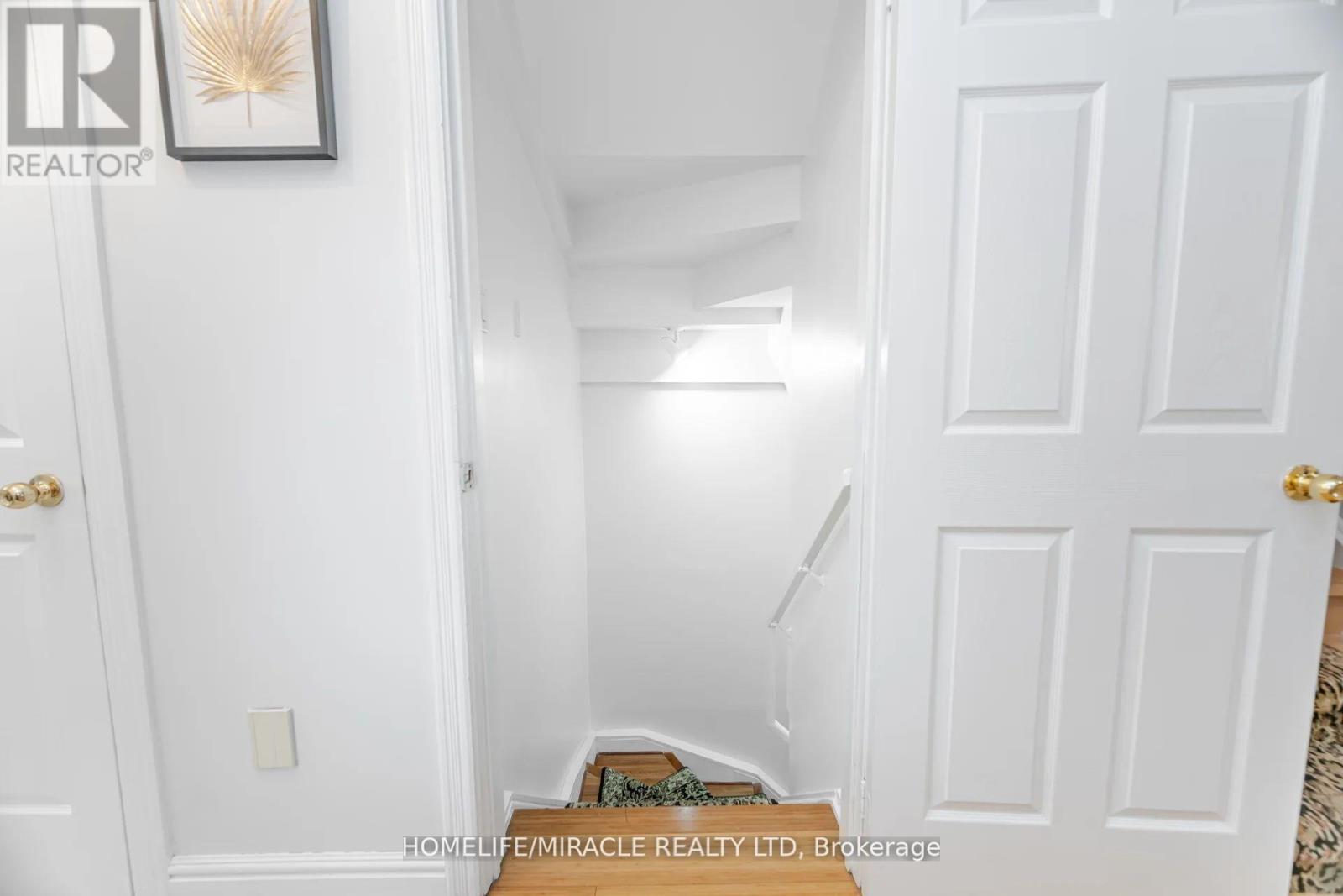 5339 Bullrush Drive, Mississauga (East Credit), Ontario L5V 1Z2 - Photo 33 - W12349294