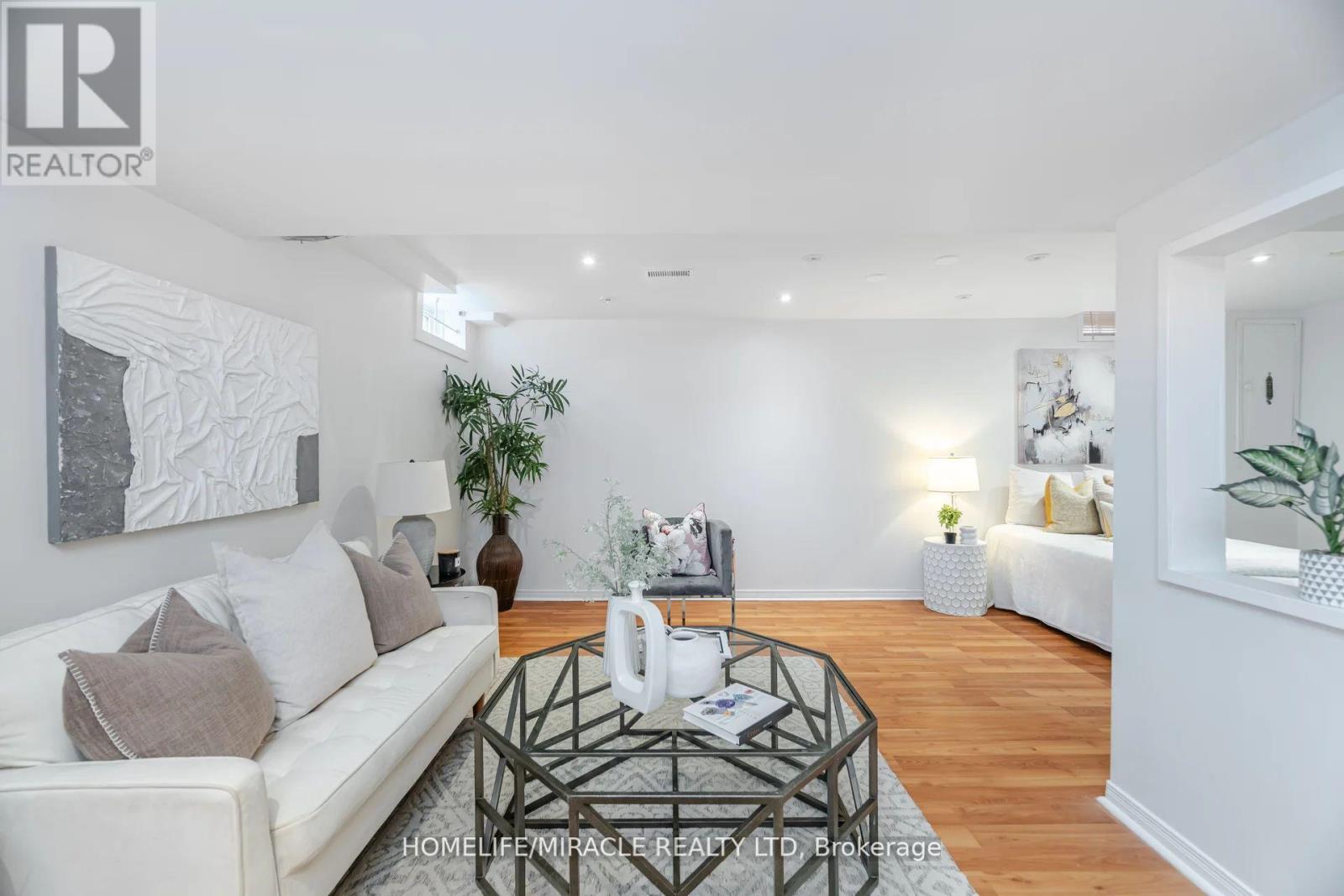 5339 Bullrush Drive, Mississauga (East Credit), Ontario L5V 1Z2 - Photo 38 - W12349294