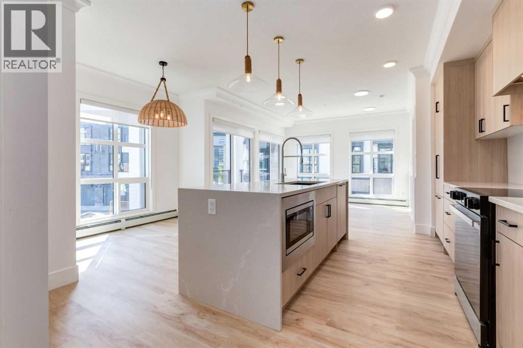 Property at 203, 330 Dieppe Drive SW image 2