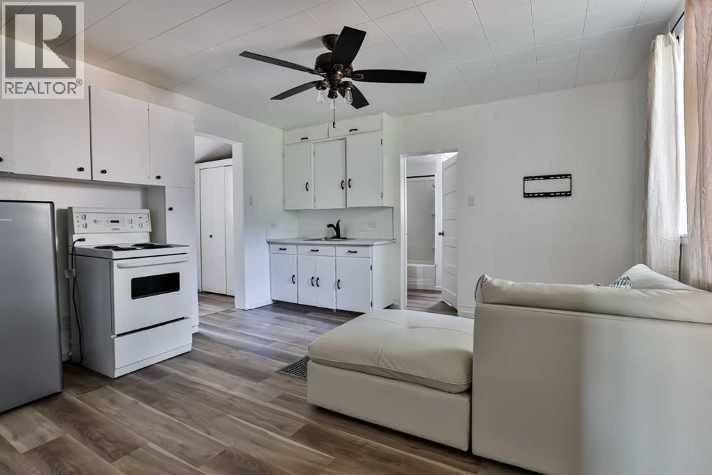Property at 1102 13 Street N image 2