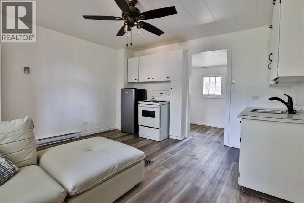Property at 1102 13 Street N image 3