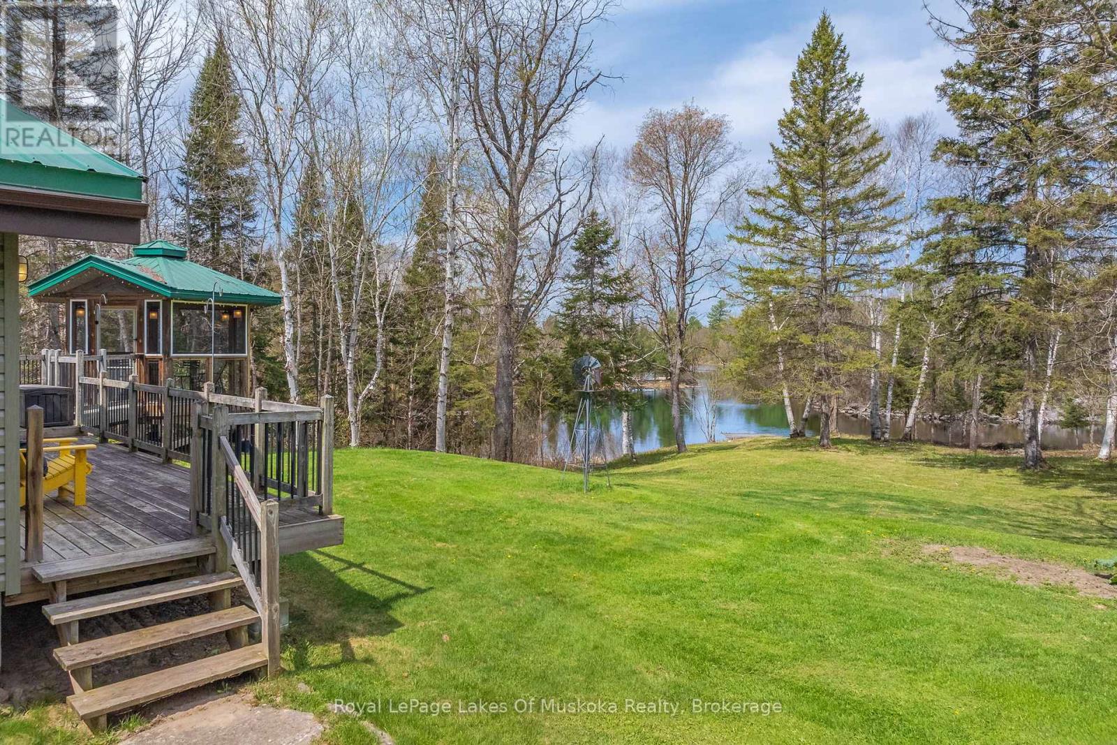 71 Victoria Street, Magnetawan, Ontario  P0A 1P0 - Photo 33 - X12154464