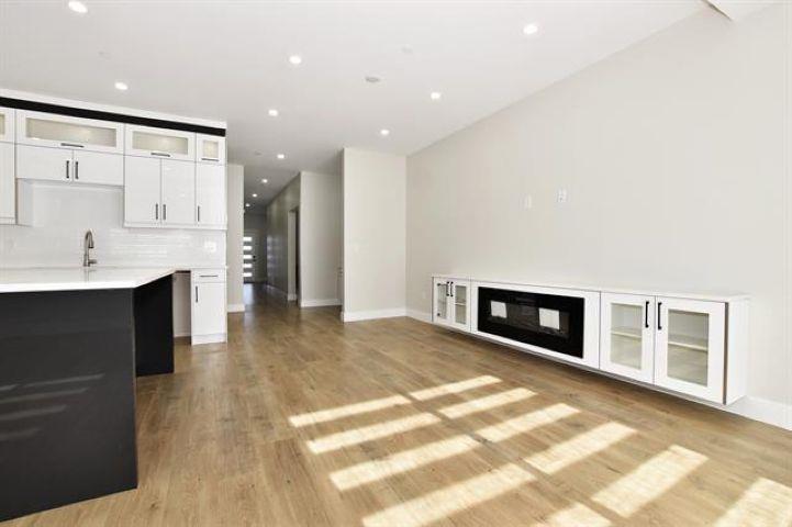 Property at 32540 HIGGINBOTTOM COURT image 5