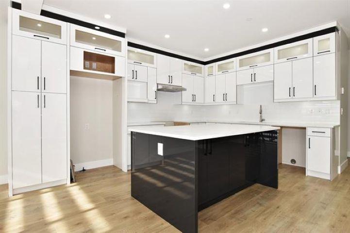 Property at 32540 HIGGINBOTTOM COURT image 2