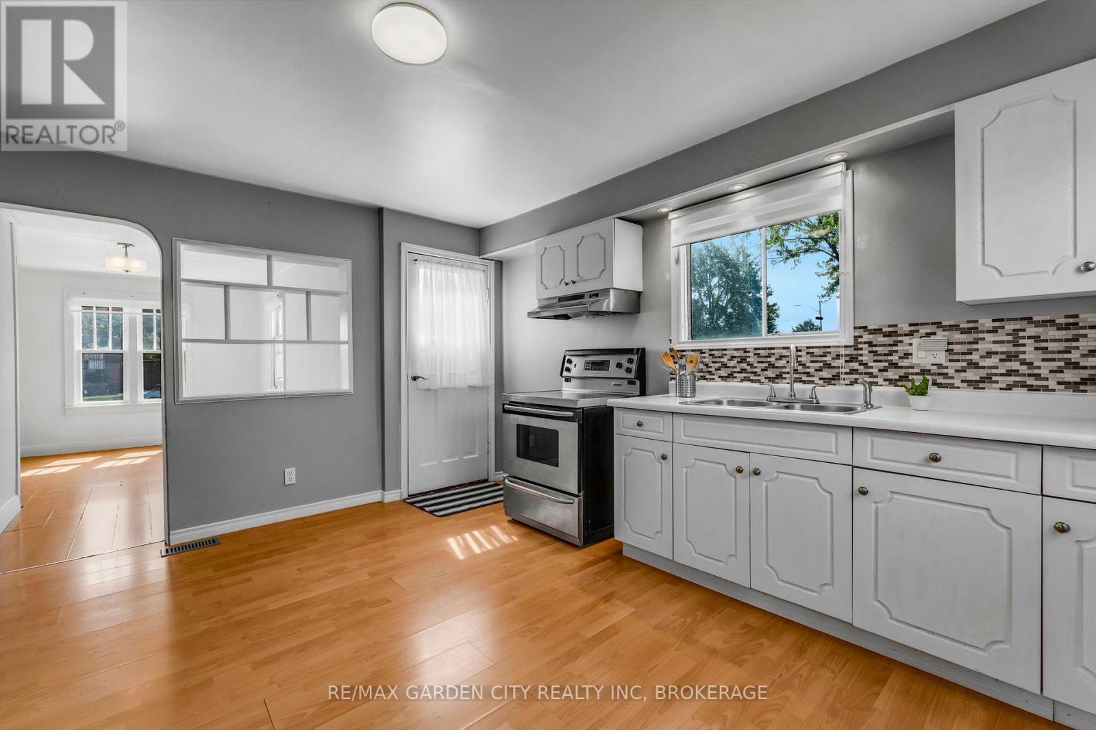 Property at 118 ST AUGUSTINE AVENUE image 1