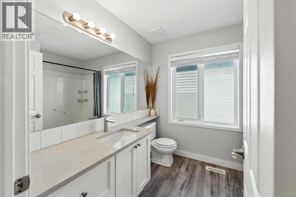 Property at 56 Luxstone Crescent SW image 5