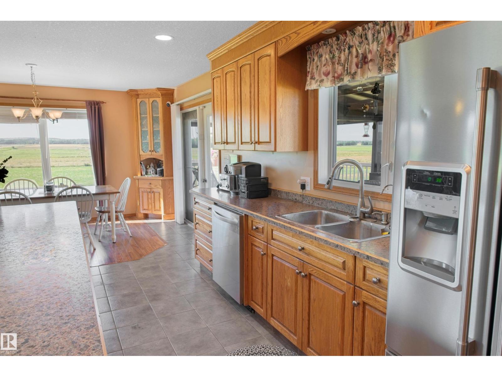 59116 Rge Rd 23, Rural Barrhead County, Alberta  T7N 1N4 - Photo 14 - E4453448