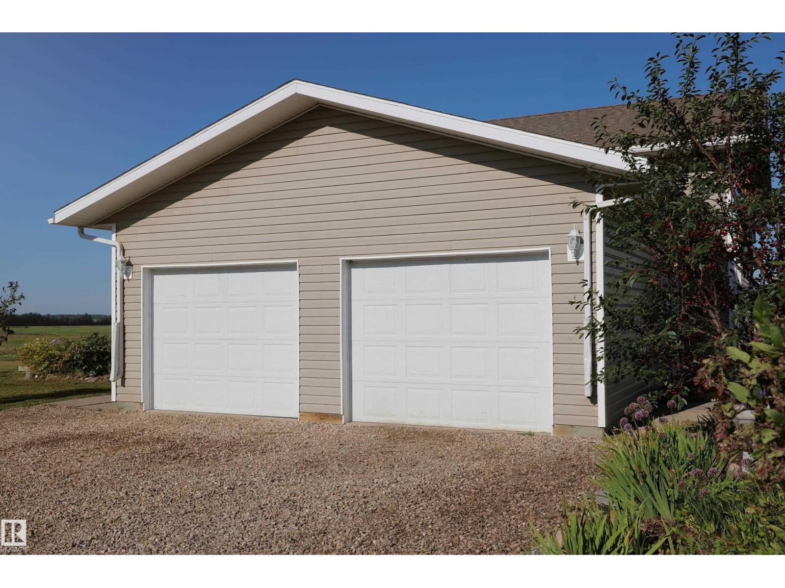 59116 Rge Rd 23, Rural Barrhead County, Alberta  T7N 1N4 - Photo 55 - E4453448