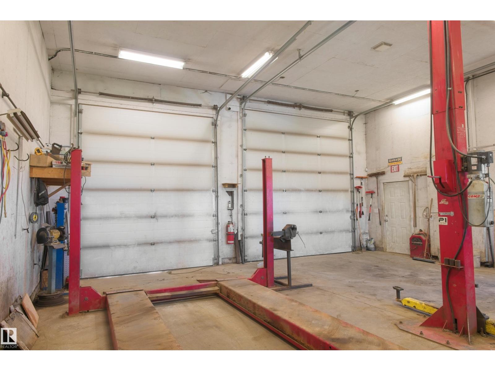 59116 Rge Rd 23, Rural Barrhead County, Alberta  T7N 1N4 - Photo 59 - E4453448