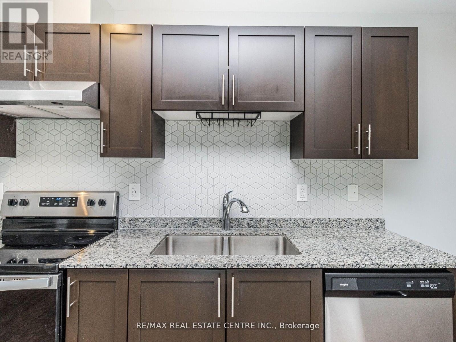 222 - 35 Kingsbury Square N, Guelph, Ontario  N1L 1C3 - Photo 13 - X12349327