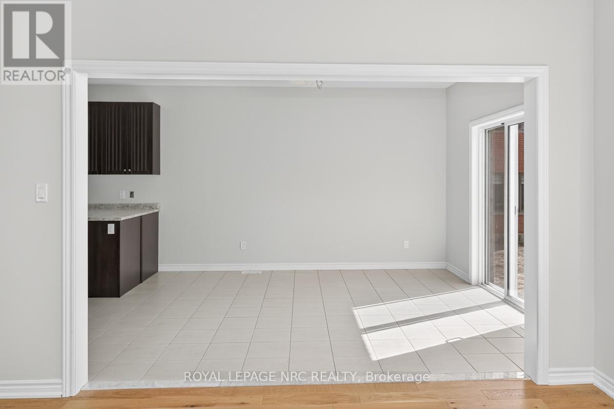 49 Huntsworth Avenue, Thorold, Ontario  L2V 0N2 - Photo 12 - X12349372