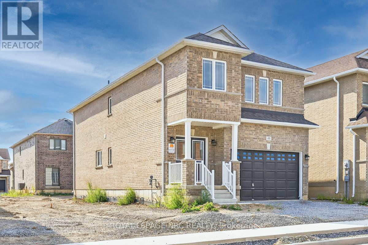 49 Huntsworth Avenue, Thorold, Ontario  L2V 0N2 - Photo 2 - X12349372