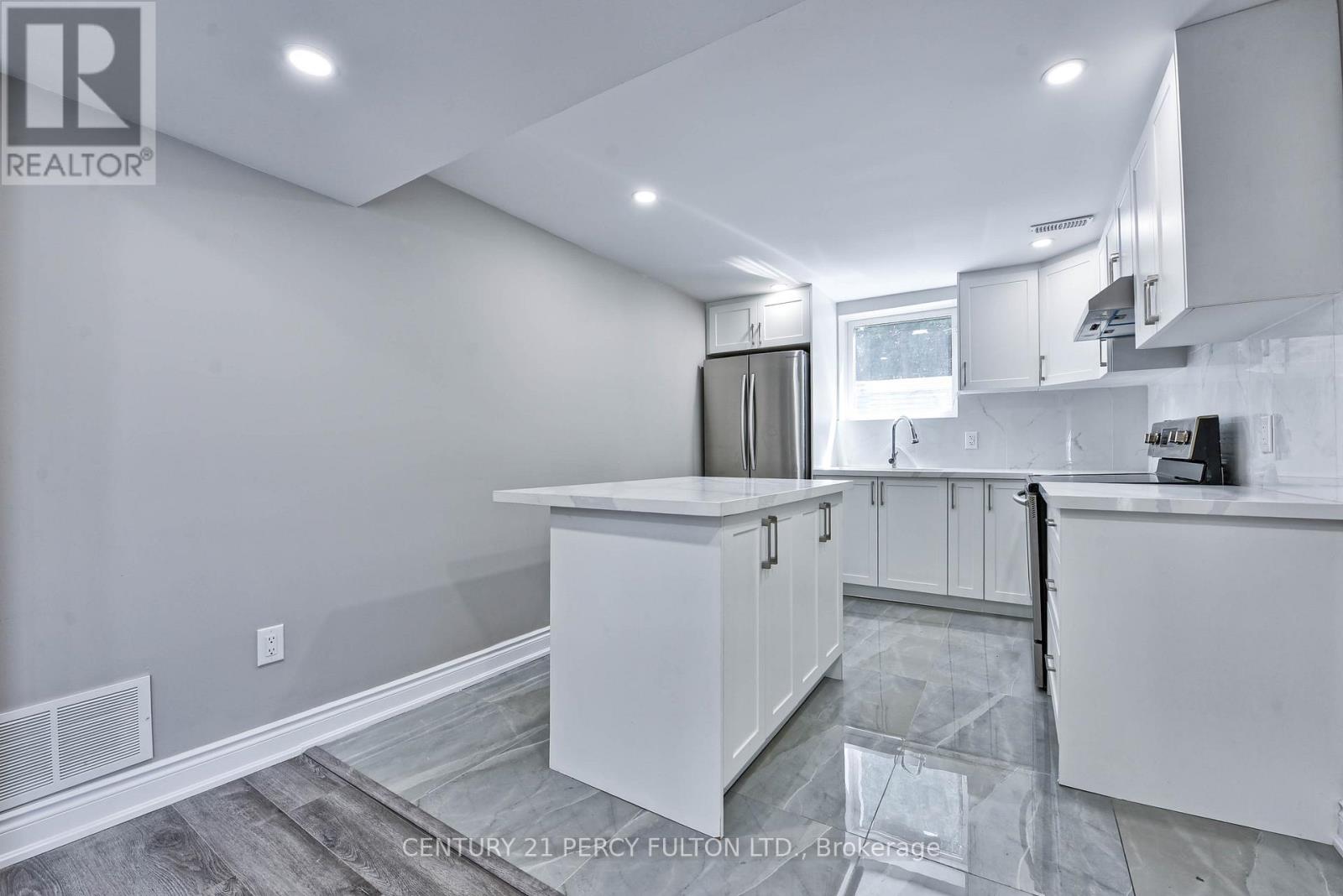 32 Drum Oak Crescent, Brampton, Ontario  L6T 1M5 - Photo 36 - W12349370
