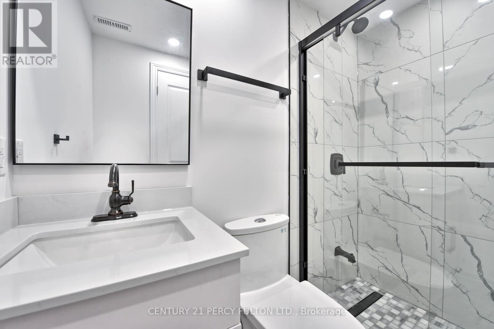 32 Drum Oak Crescent, Brampton, Ontario  L6T 1M5 - Photo 44 - W12349370