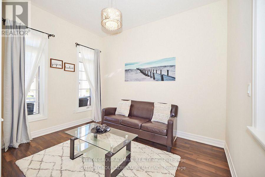 4460 Eclipse Way, Niagara Falls, Ontario  L2G 0X4 - Photo 8 - X12349360