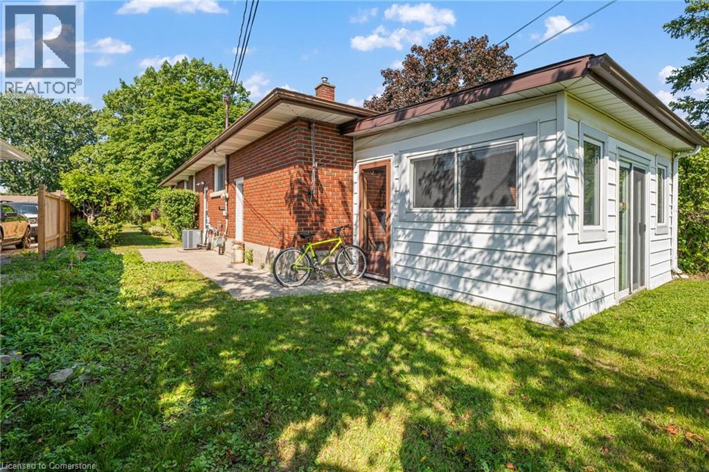 Property at 4 TAMARACK Street image 3