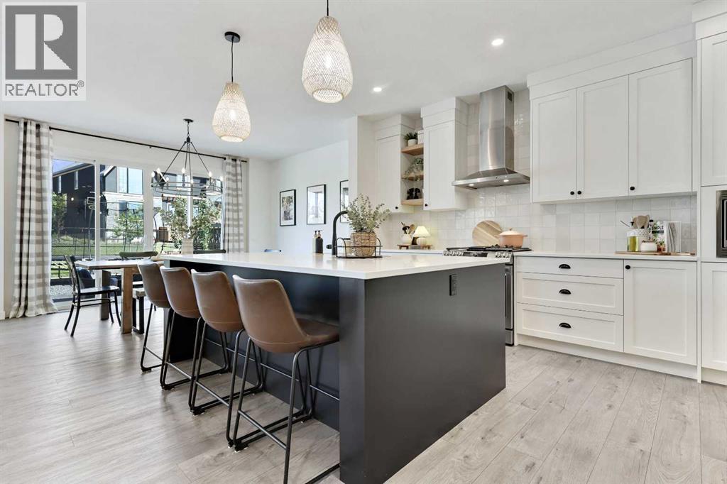 Property at 244 Marina Grove SE image 5