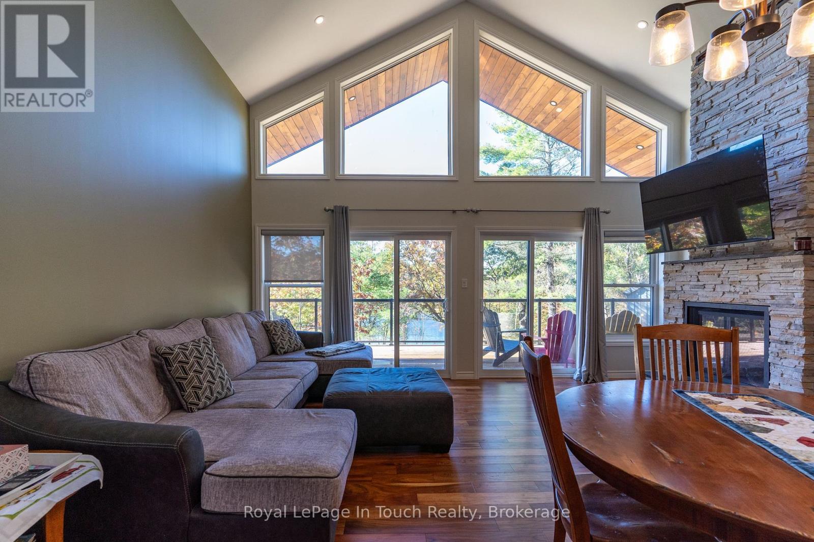 8814 Georgian Bay Shore, Georgian Bay, Ontario  P0E 1E0 - Photo 2 - X12014670
