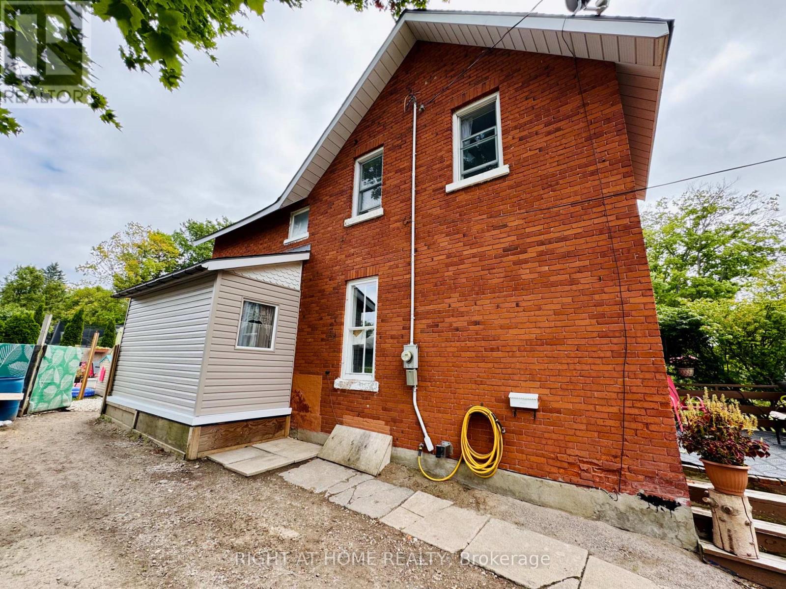 285 Manly Street, Midland, Ontario  L4R 3C7 - Photo 4 - S12349409