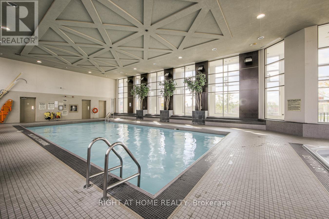 1809 - 388 Prince Of Wales Drive, Mississauga (City Centre), Ontario L5B 0A1 - Photo 49 - W12349406