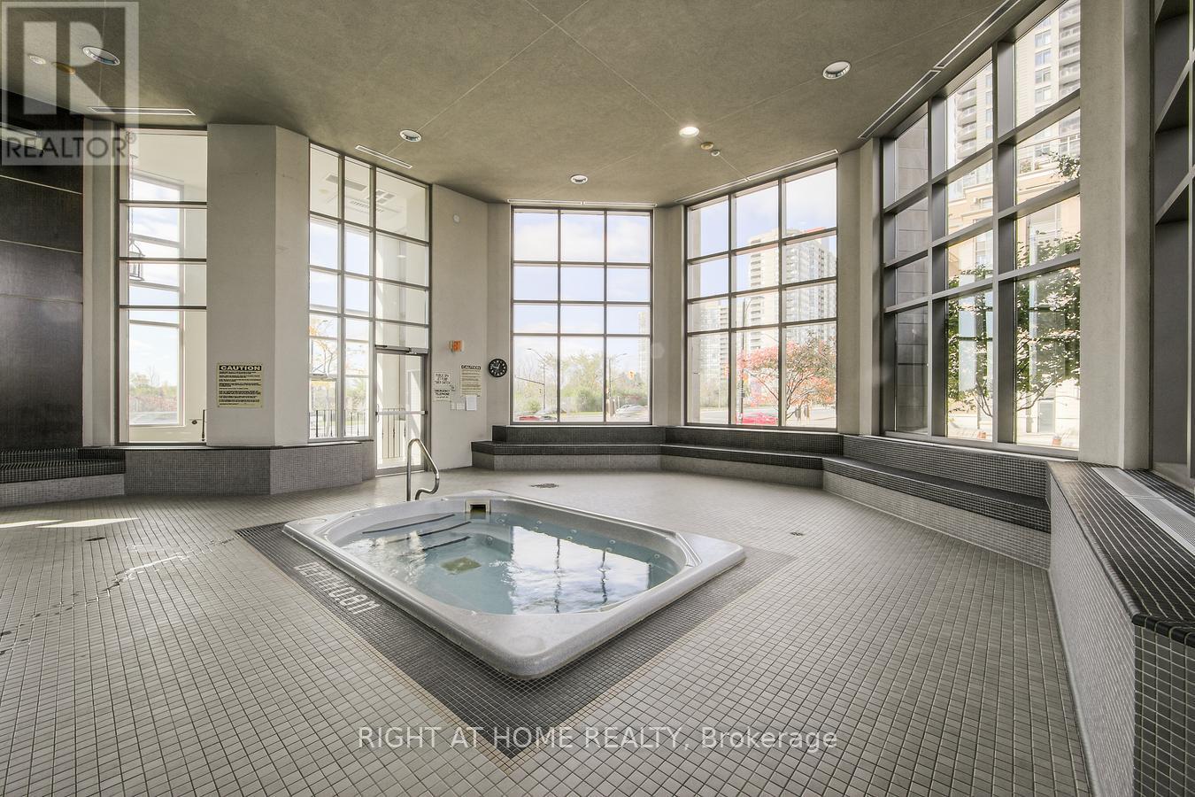 1809 - 388 Prince Of Wales Drive, Mississauga (City Centre), Ontario L5B 0A1 - Photo 50 - W12349406