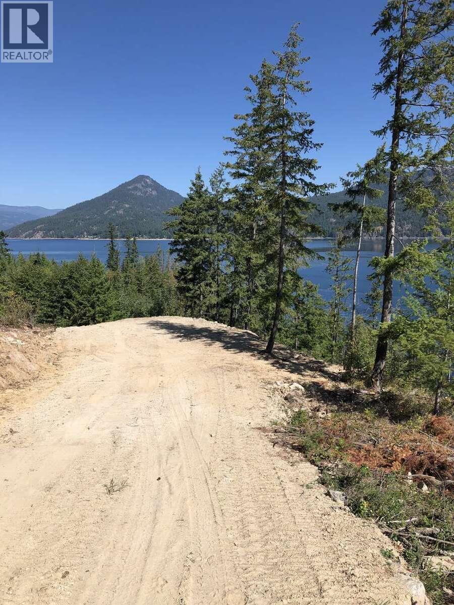 Lot 16 Osprey Point, Castlegar, British Columbia  V0G 1X0 - Photo 2 - 10359688