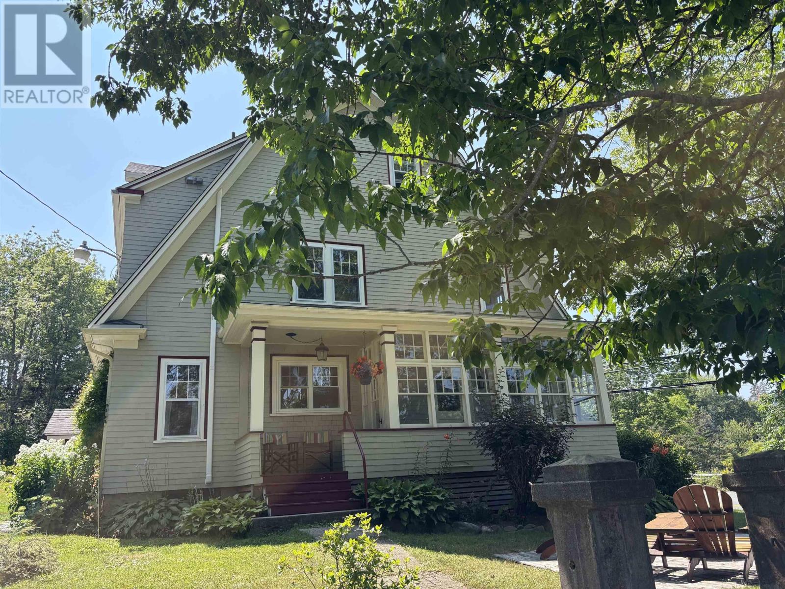 Property at 9957 Peggys Cove Road image 4