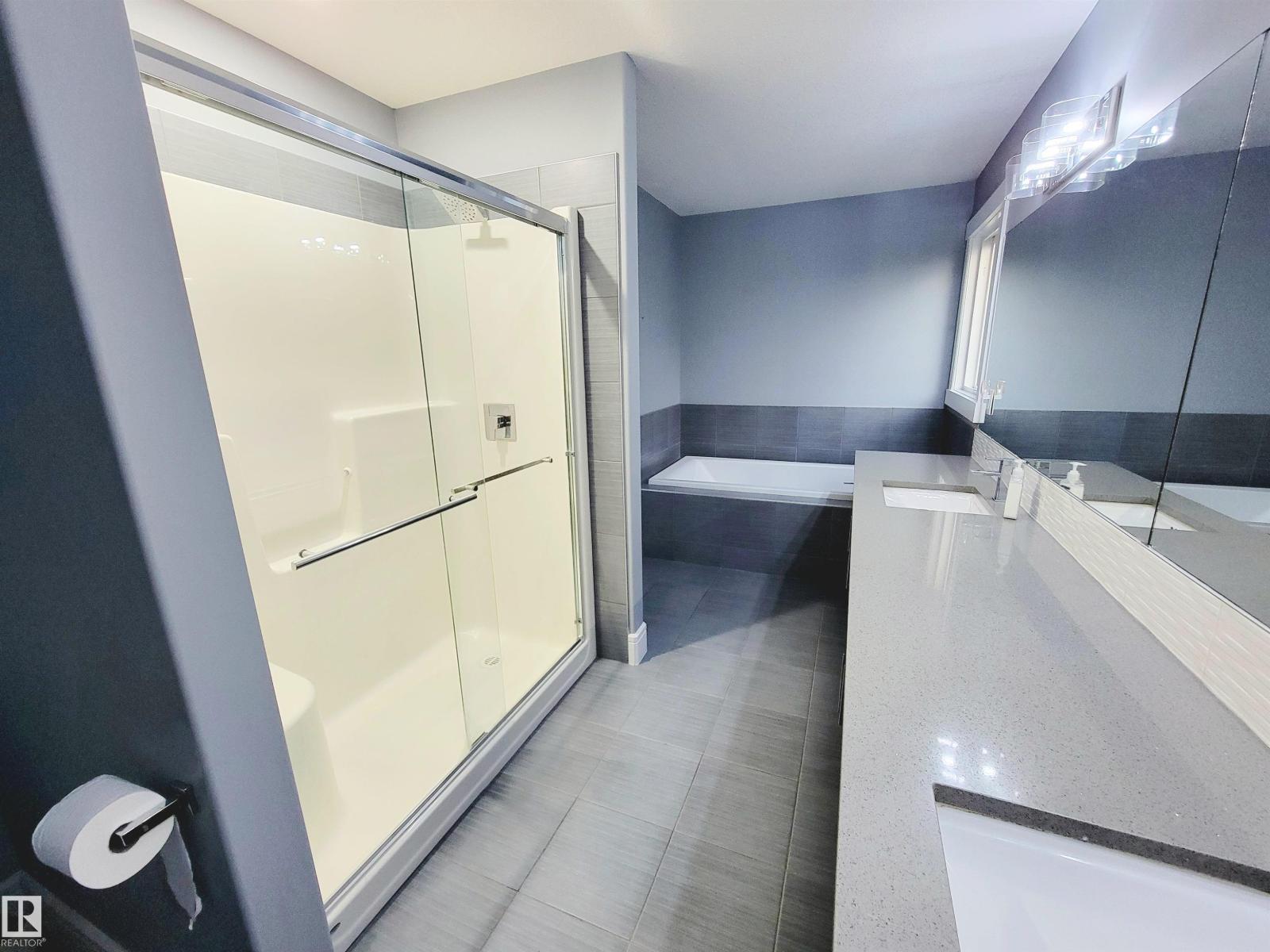 1357 Watt Dr Sw, Edmonton, Alberta  T6X 2A6 - Photo 32 - E4451905