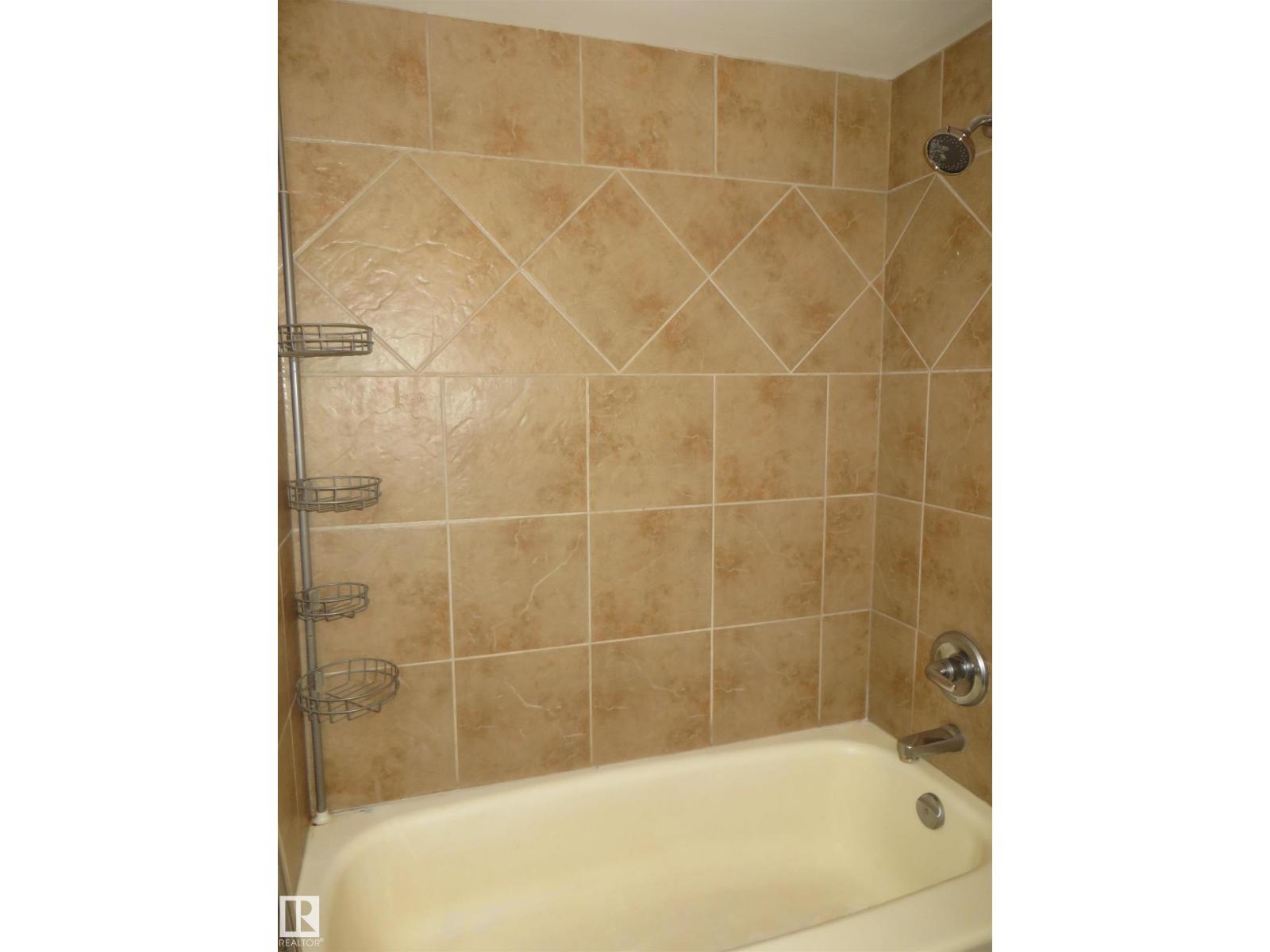 #102 10547 83 Av Nw, Edmonton, Alberta  T6E 2E1 - Photo 22 - E4453161