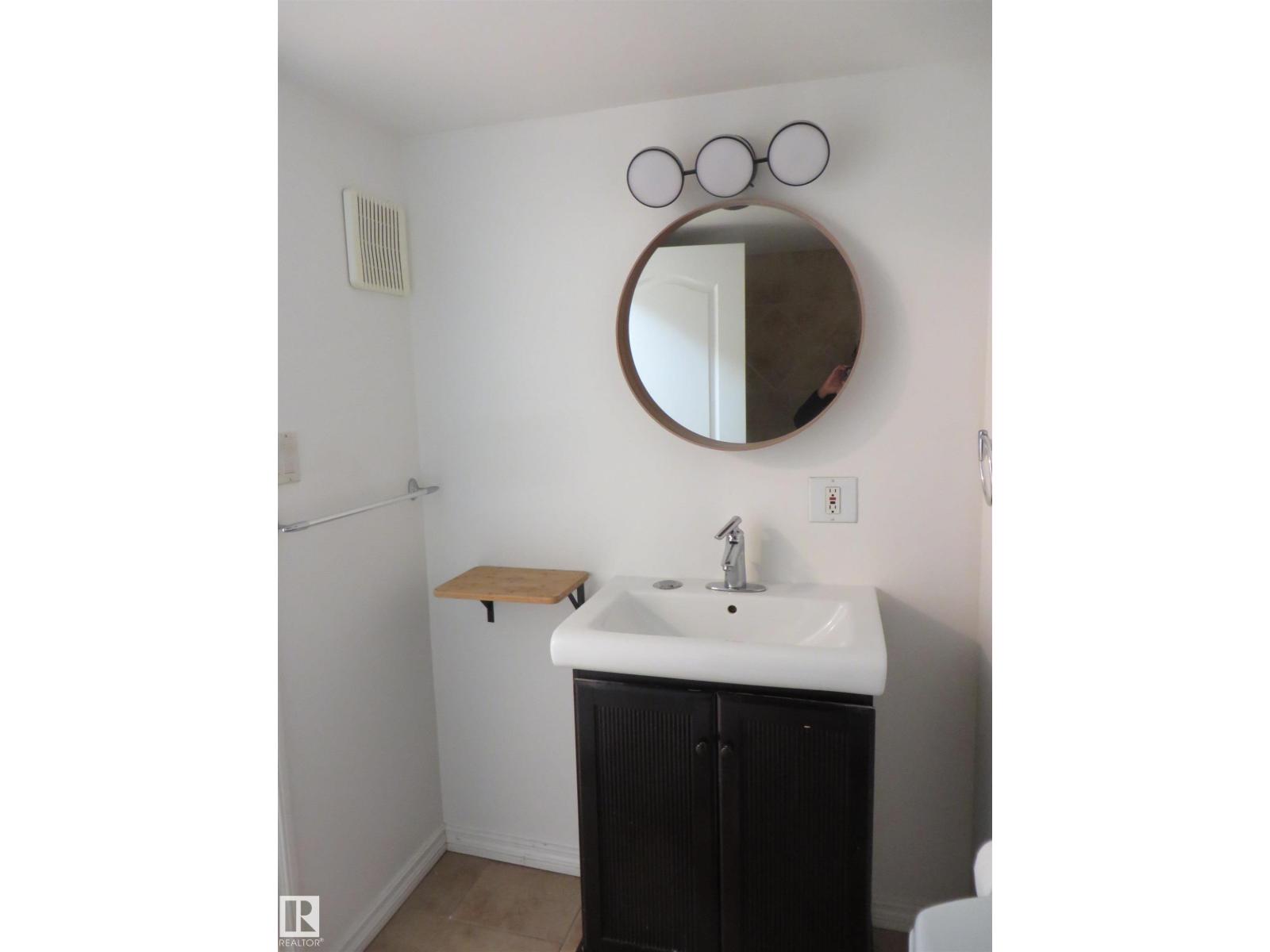 #102 10547 83 Av Nw, Edmonton, Alberta  T6E 2E1 - Photo 20 - E4453161