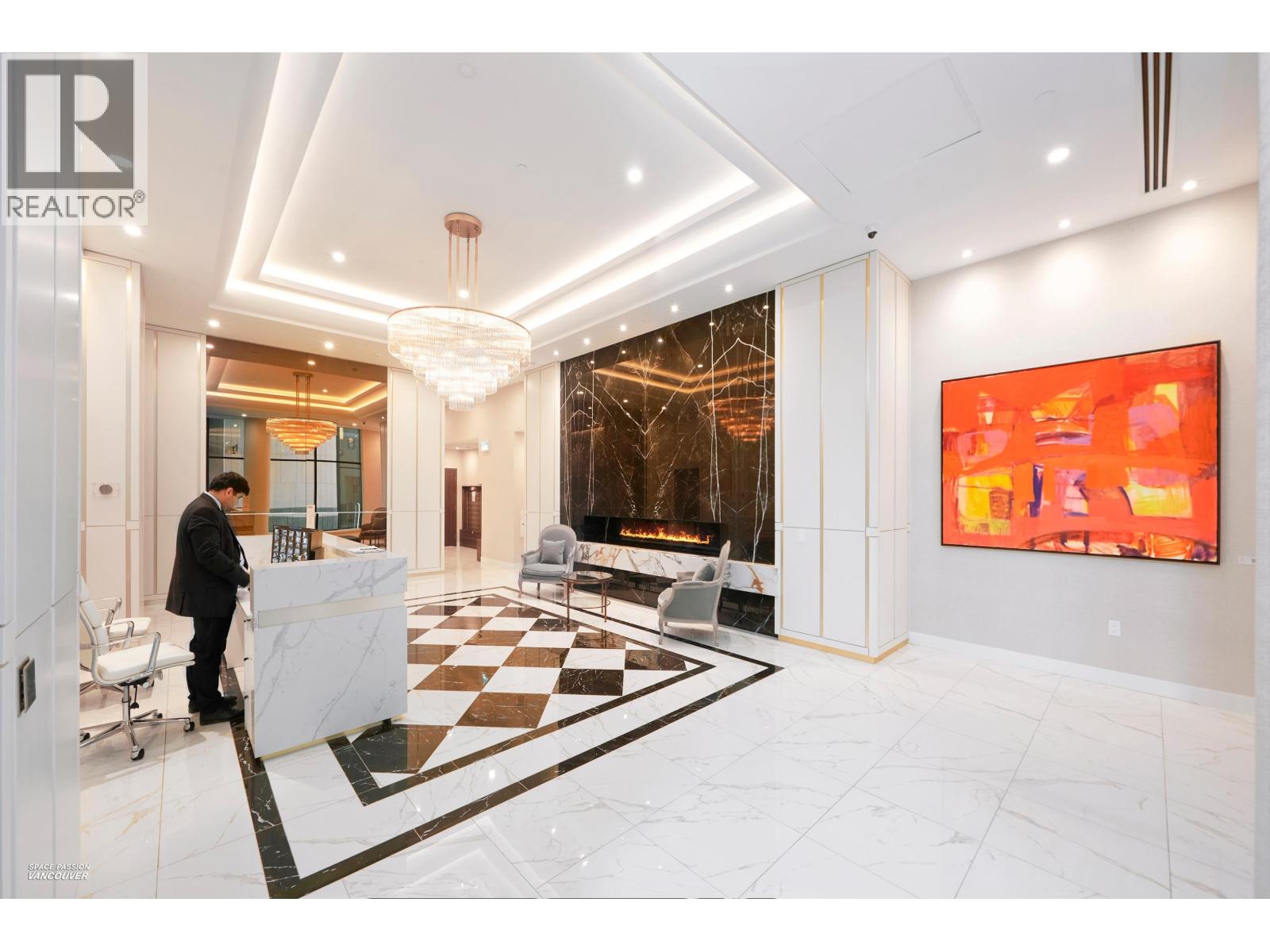 807 135 E 13th Street, Vancouver, British Columbia  V7L 0J8 - Photo 21 - R3036365