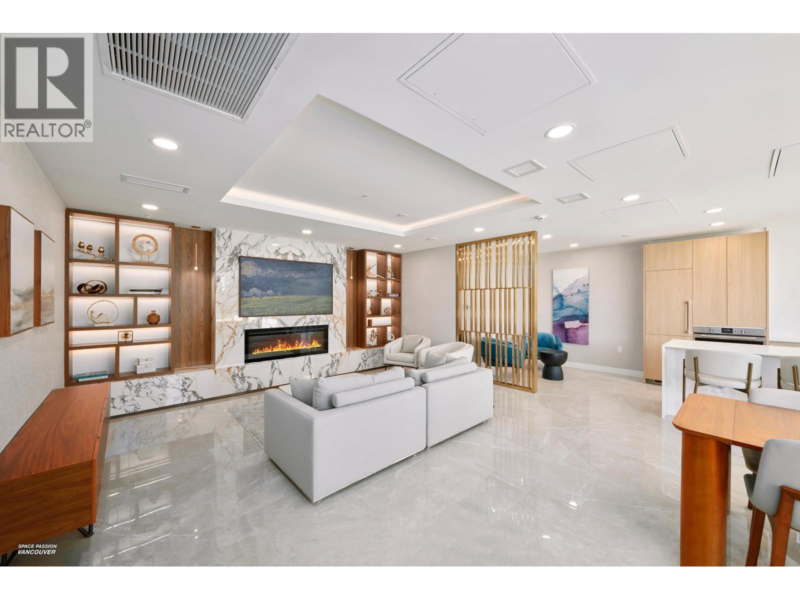 807 135 E 13th Street, Vancouver, British Columbia  V7L 0J8 - Photo 23 - R3036365