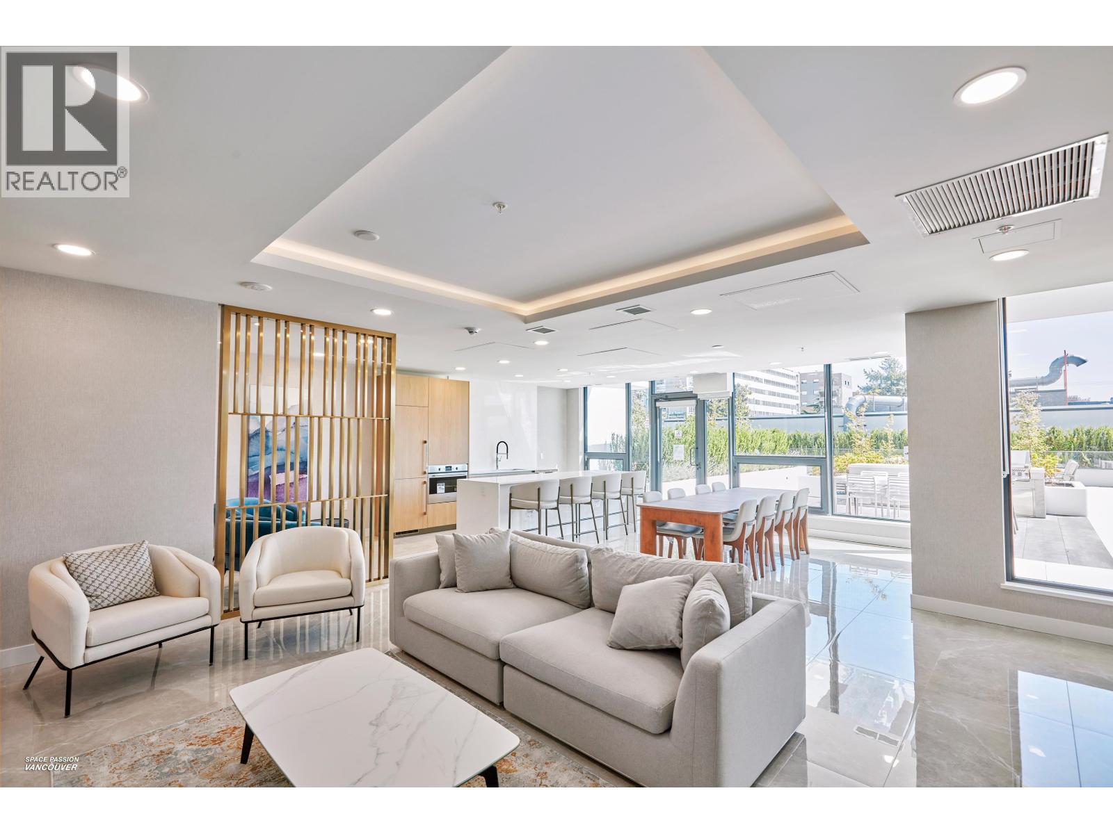 807 135 E 13th Street, Vancouver, British Columbia  V7L 0J8 - Photo 24 - R3036365