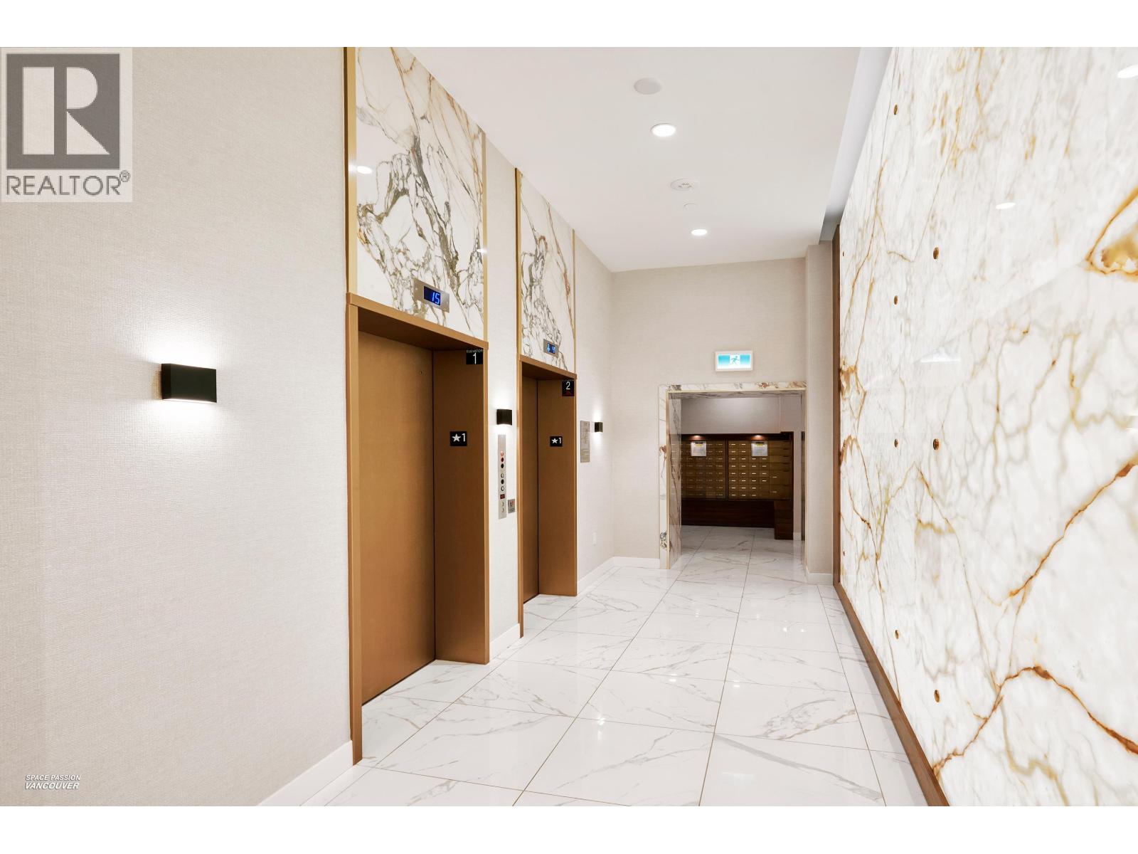 807 135 E 13th Street, Vancouver, British Columbia  V7L 0J8 - Photo 22 - R3036365