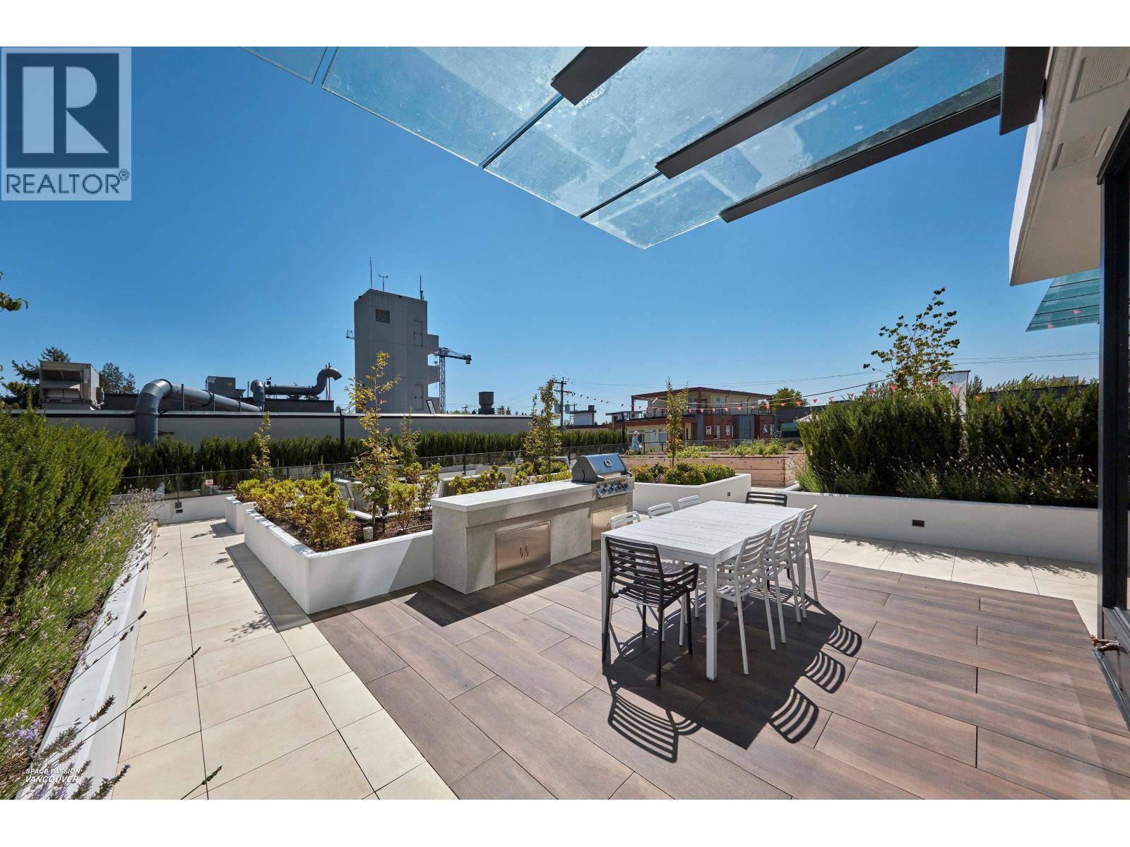 807 135 E 13th Street, Vancouver, British Columbia  V7L 0J8 - Photo 32 - R3036365