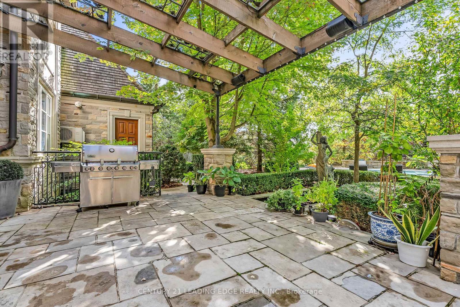 2 Nightfall Court, Vaughan (Kleinburg), Ontario  L4N 3N5 - Photo 40 - N12349420