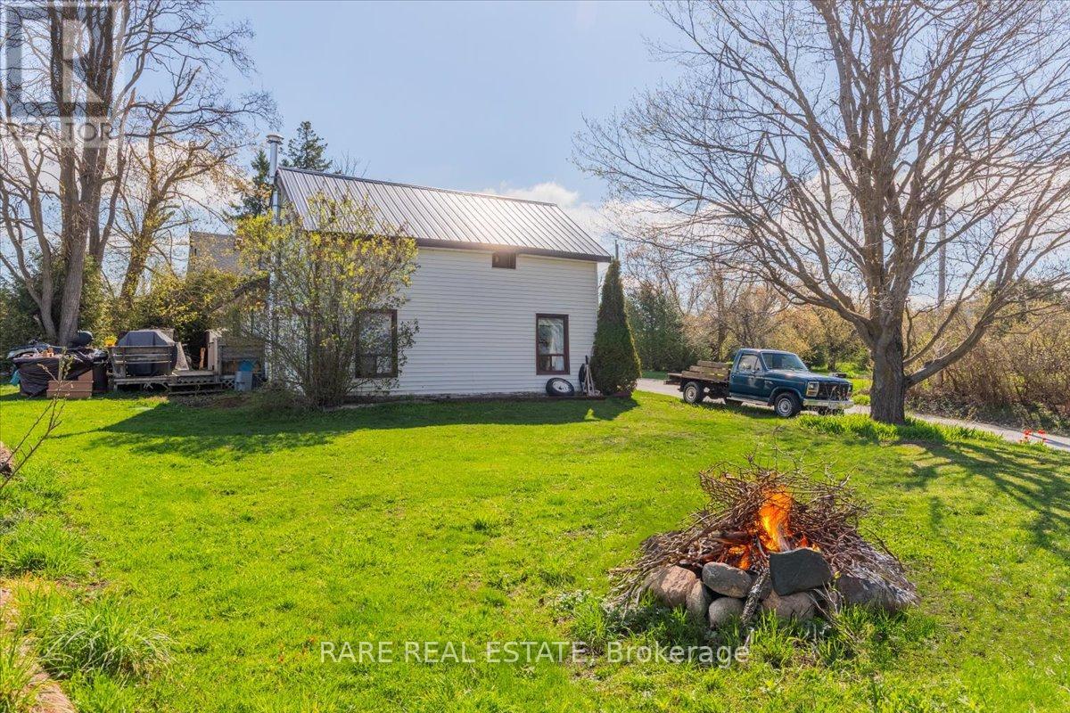 62 Mill Lane, Melancthon, Ontario  L9V 2T9 - Photo 24 - X12349430