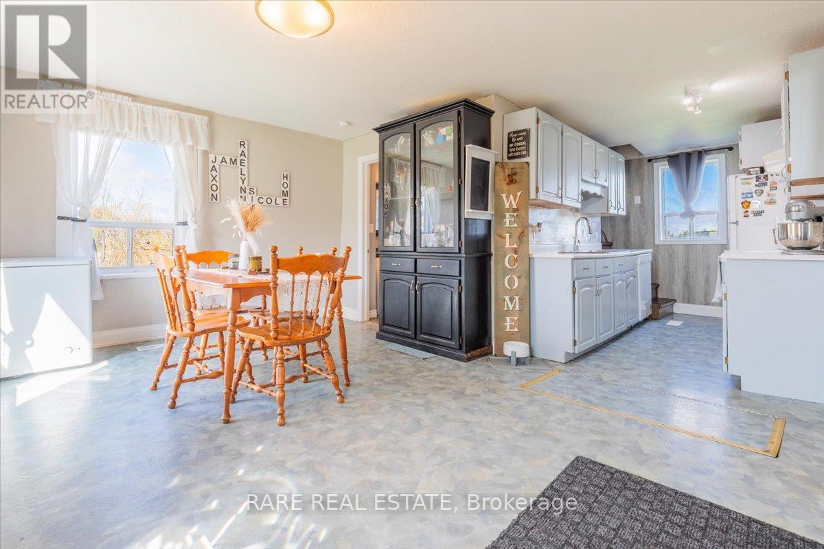 62 Mill Lane, Melancthon, Ontario  L9V 2T9 - Photo 4 - X12349430