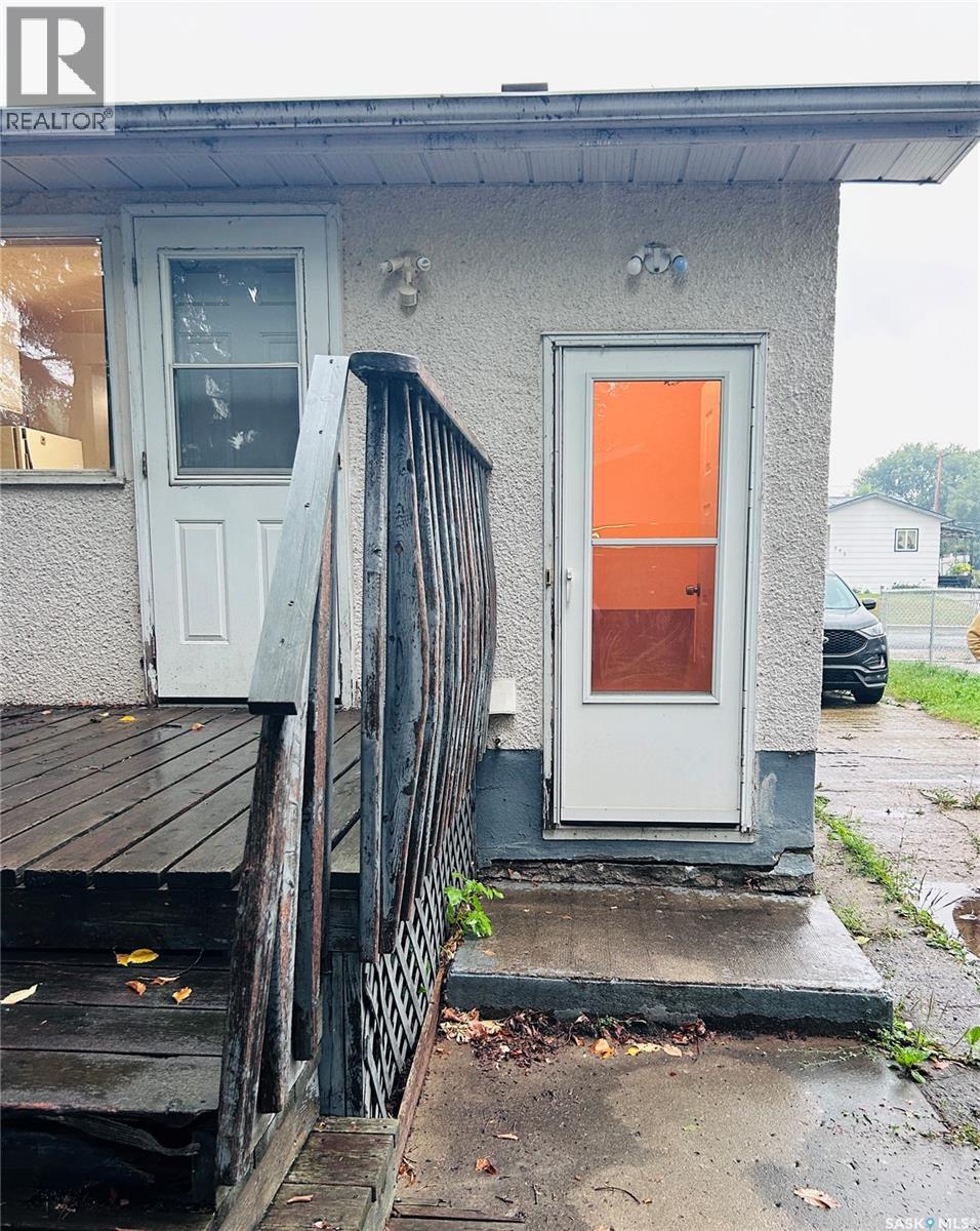 843 2 Street E, Prince Albert, Saskatchewan  S6V 0G2 - Photo 15 - SK015855