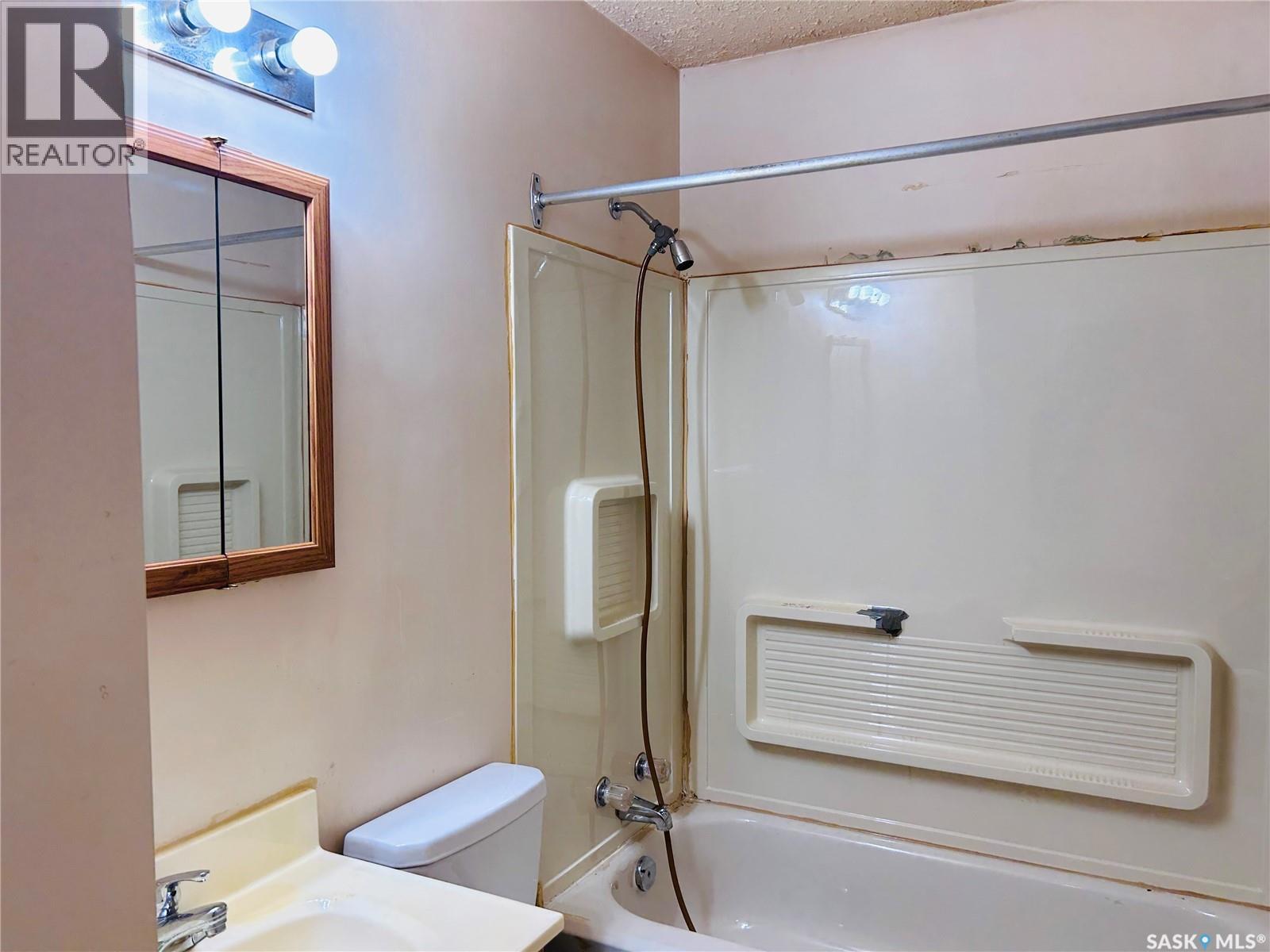 843 2 Street E, Prince Albert, Saskatchewan  S6V 0G2 - Photo 16 - SK015855