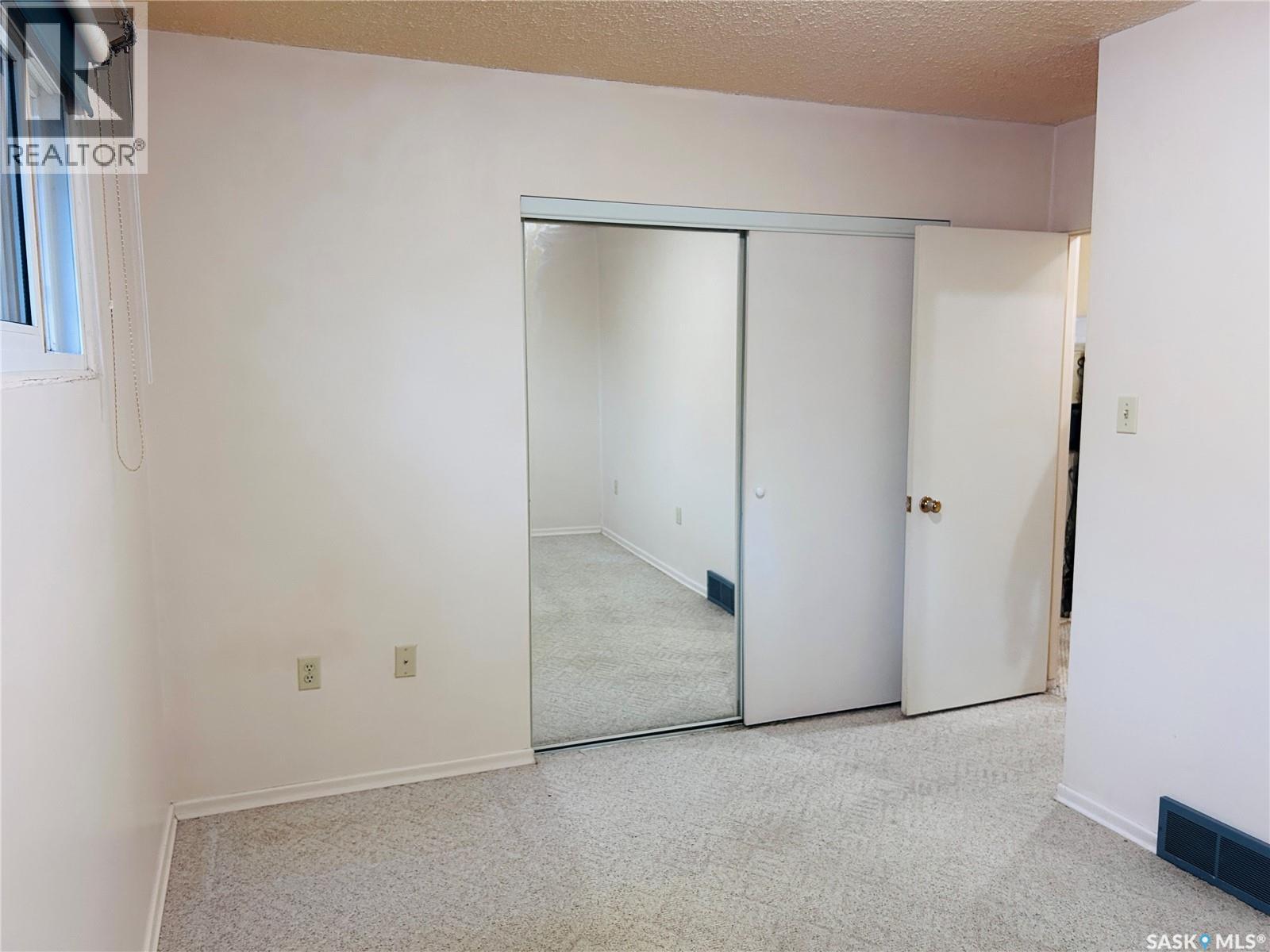 843 2 Street E, Prince Albert, Saskatchewan  S6V 0G2 - Photo 17 - SK015855