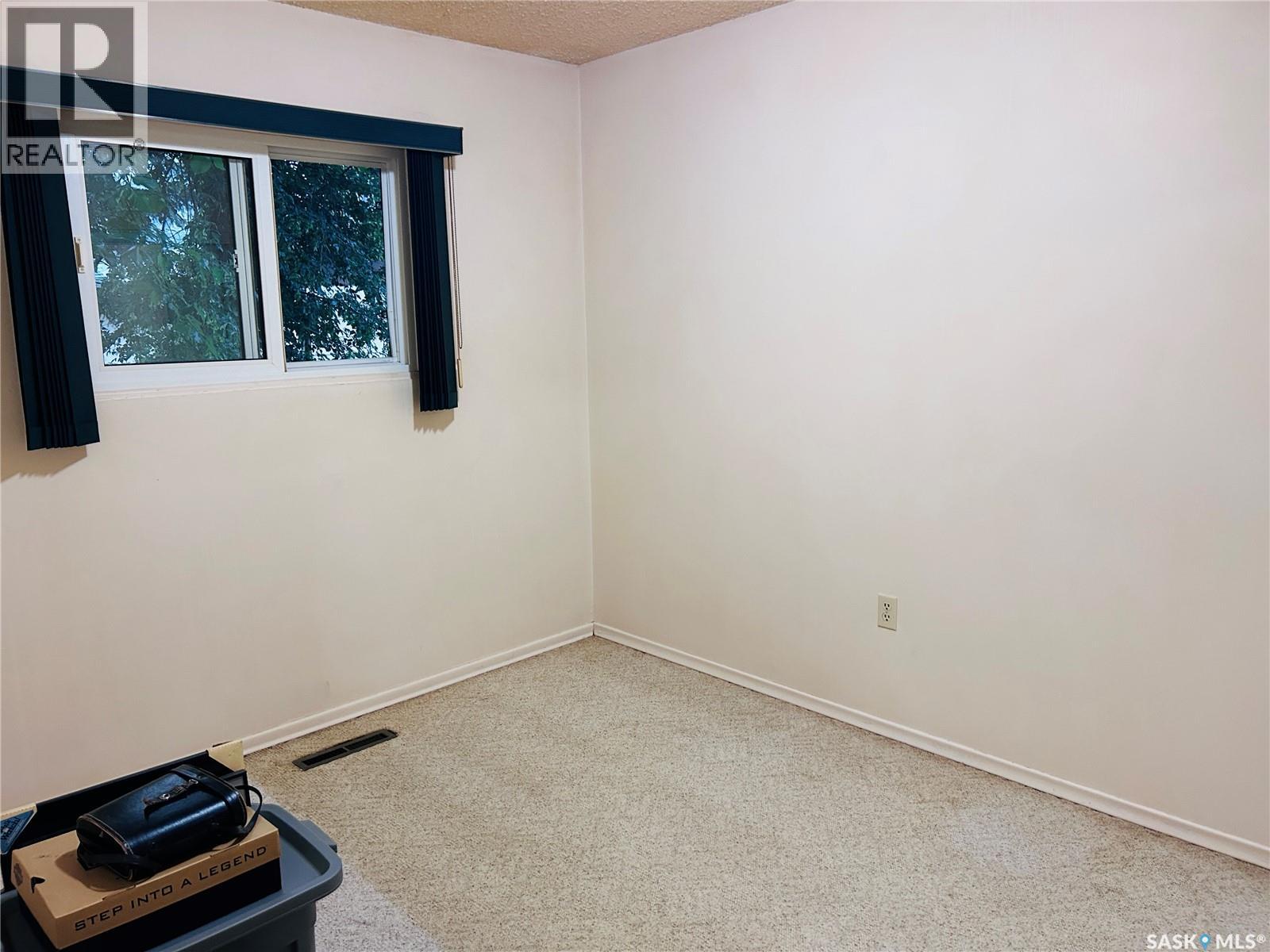 843 2 Street E, Prince Albert, Saskatchewan  S6V 0G2 - Photo 19 - SK015855