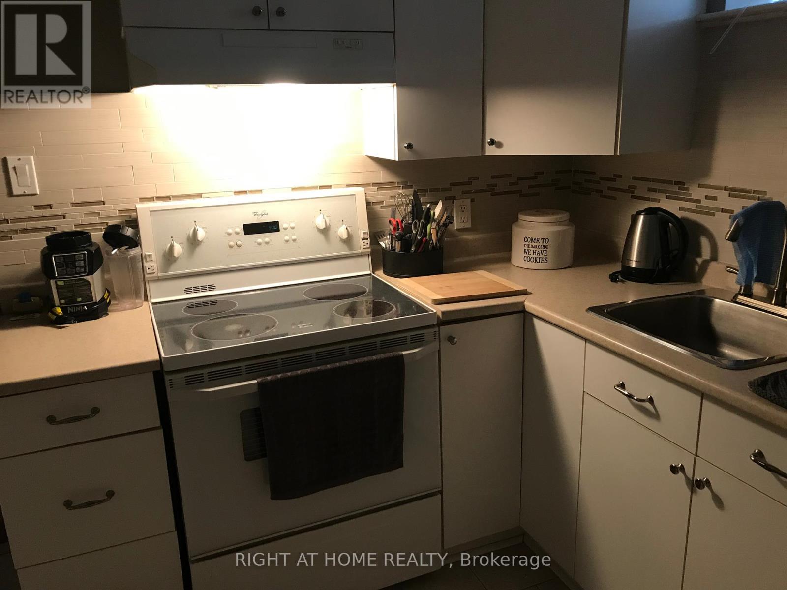 Basement - 66 Murellen Crescent, Toronto, Ontario  M4A 2K5 - Photo 12 - C12349449